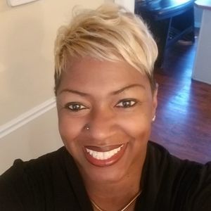 Meet your Posher, Cherron